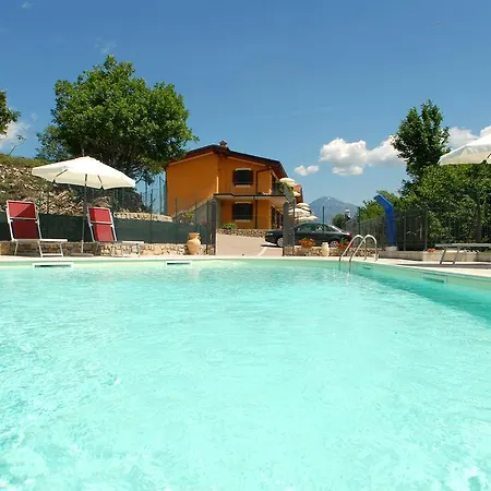 Garden * Tignale