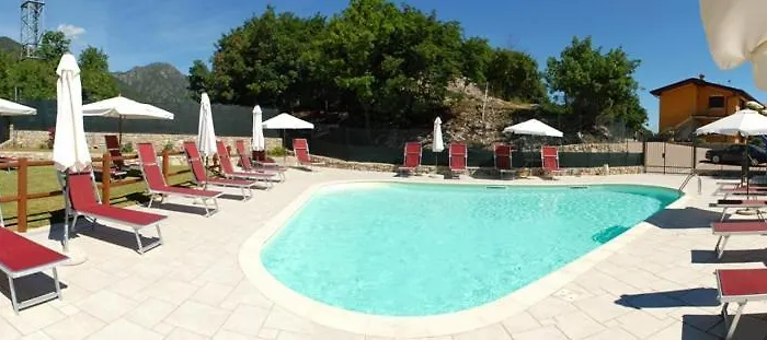 Διαμέρισμα Garden Tignale